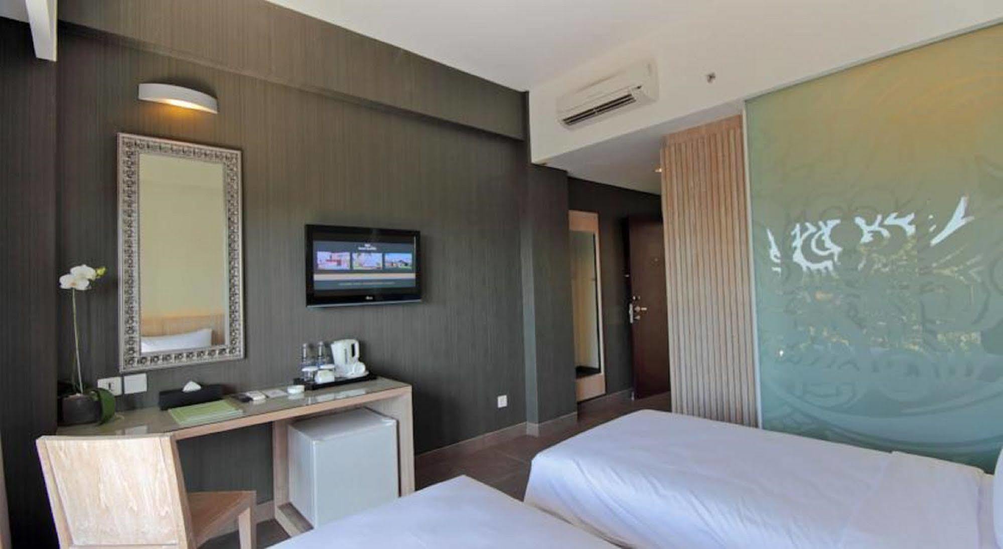 Hotel Santika Siligita Nusa Dua Нуса-Дуа Экстерьер фото